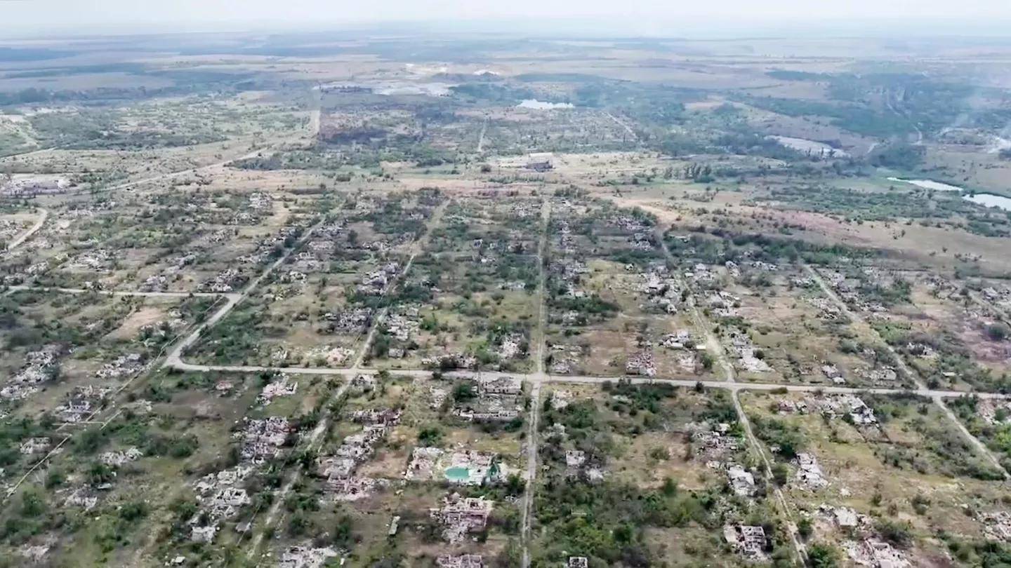 皇冠信用盘会员开户_决战打响皇冠信用盘会员开户，乌克兰被爆逃兵40万，泽连斯基豪赌失败，大结局来了？